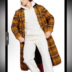 Royalty Maluma mens winter pea coats. Size LARGE!!!